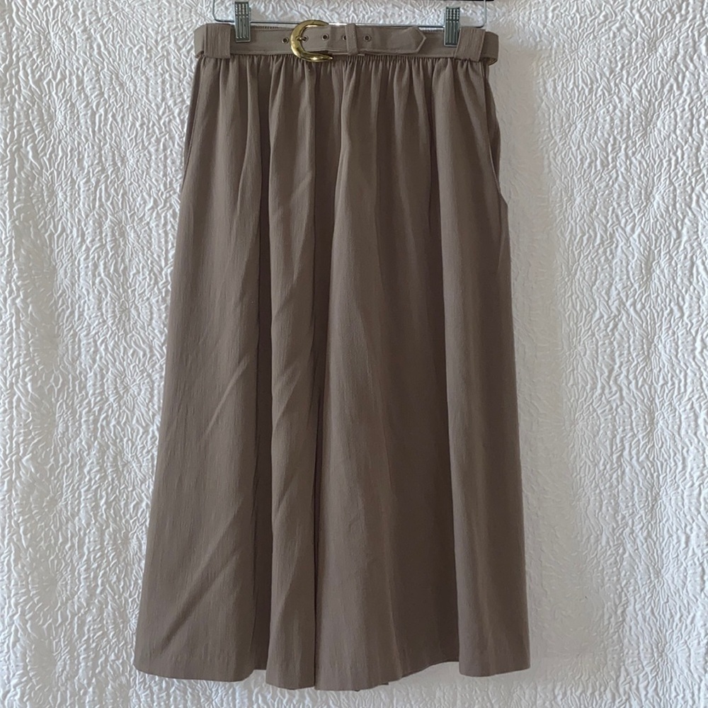 Briggs New York High Rise Wide Leg Capri Pants